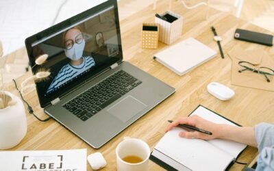 Webcam para home office: 4 opções que elevam sua presença online